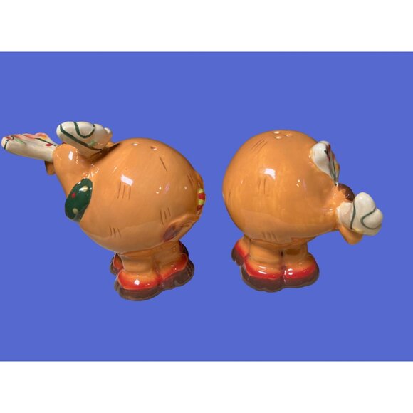 Pacific Christmas Reindeer salt and Pepper Shaker Set - Picture 5 of 12